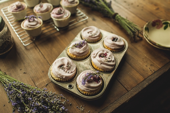 Granola Girl Bakes Lavender Lemon cupcakes 4